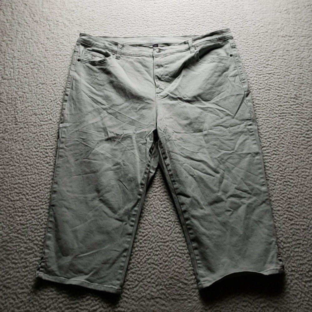 Gloria Vanderbilt Amanda Capri Jeans Womens Plus 20W Green Light Stretch Denim